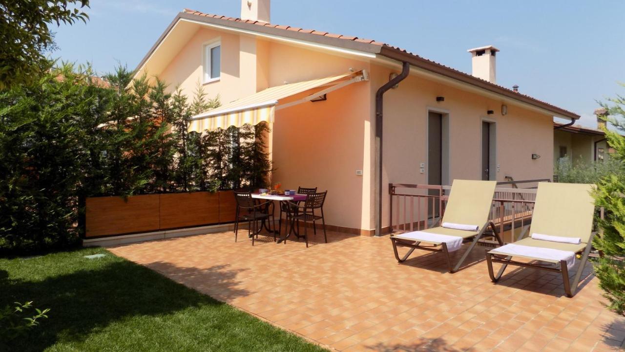 Millyholidays - Apartment Lilla - Center - Nearby Beach - Private Garden - Spa Pool Bardolino Dış mekan fotoğraf