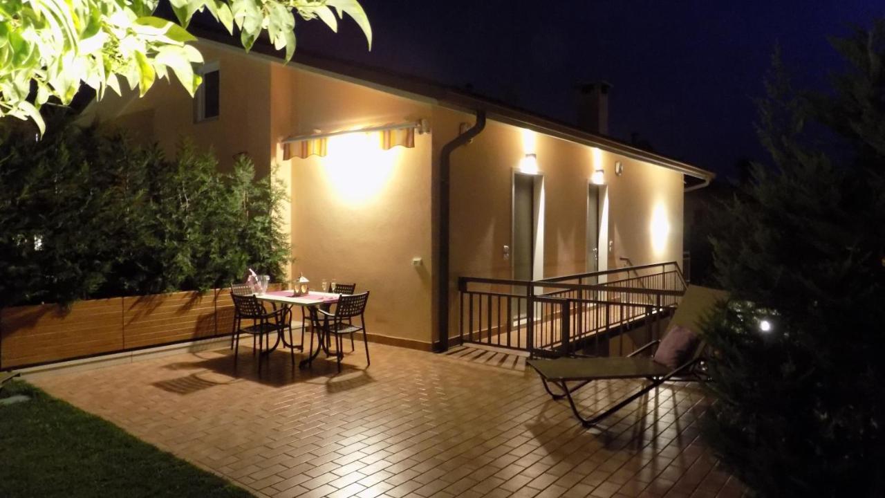 Millyholidays - Apartment Lilla - Center - Nearby Beach - Private Garden - Spa Pool Bardolino Dış mekan fotoğraf