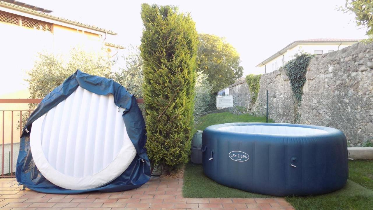Millyholidays - Apartment Lilla - Center - Nearby Beach - Private Garden - Spa Pool Bardolino Dış mekan fotoğraf