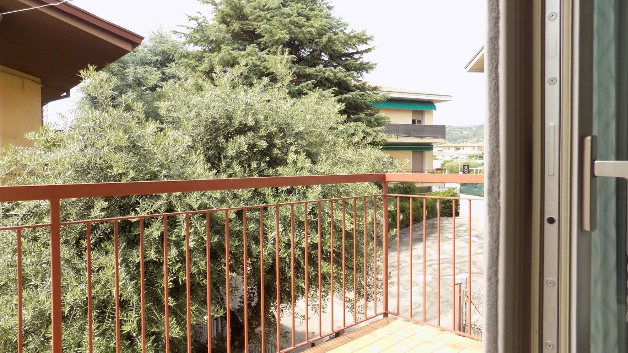 Millyholidays - Apartment Lilla - Center - Nearby Beach - Private Garden - Spa Pool Bardolino Dış mekan fotoğraf